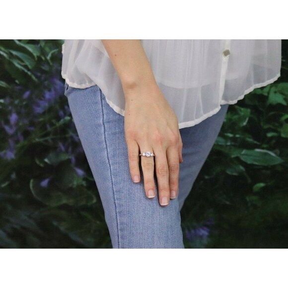 Sterling Silver CZ Three Stone Ring Size 6 Pretty Sparkly - Picture 3 of 8